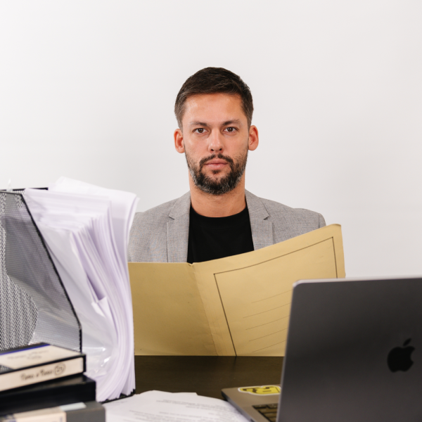 Producci&oacute;n de documentales: Periodismo en Resu